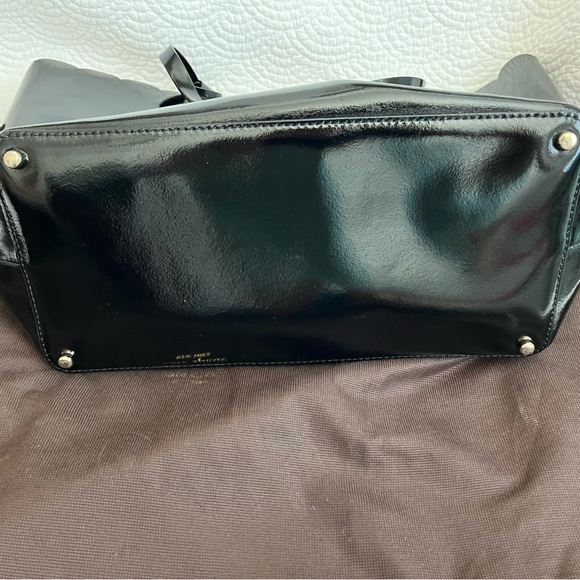 Kate Spade Large Black Patent Leather Scalloped Tote - Picture 8 of 9